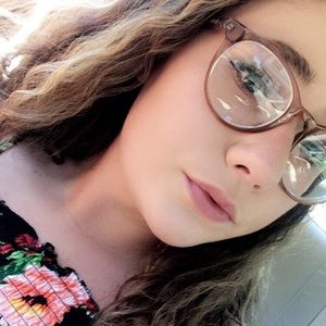 Meet your Posher, Roesmary